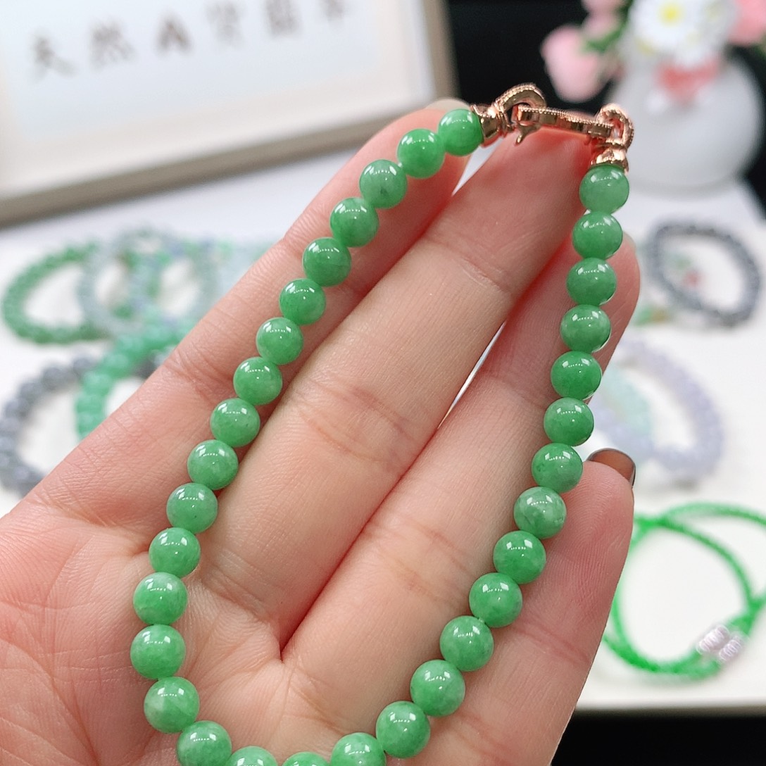 翡翠未镶嵌手链5.5mm