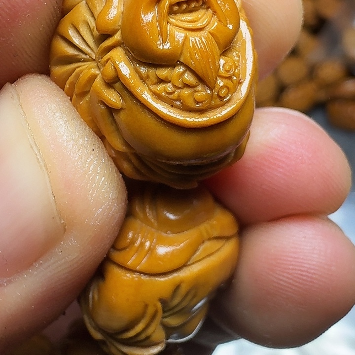 橄榄核手串你是谁