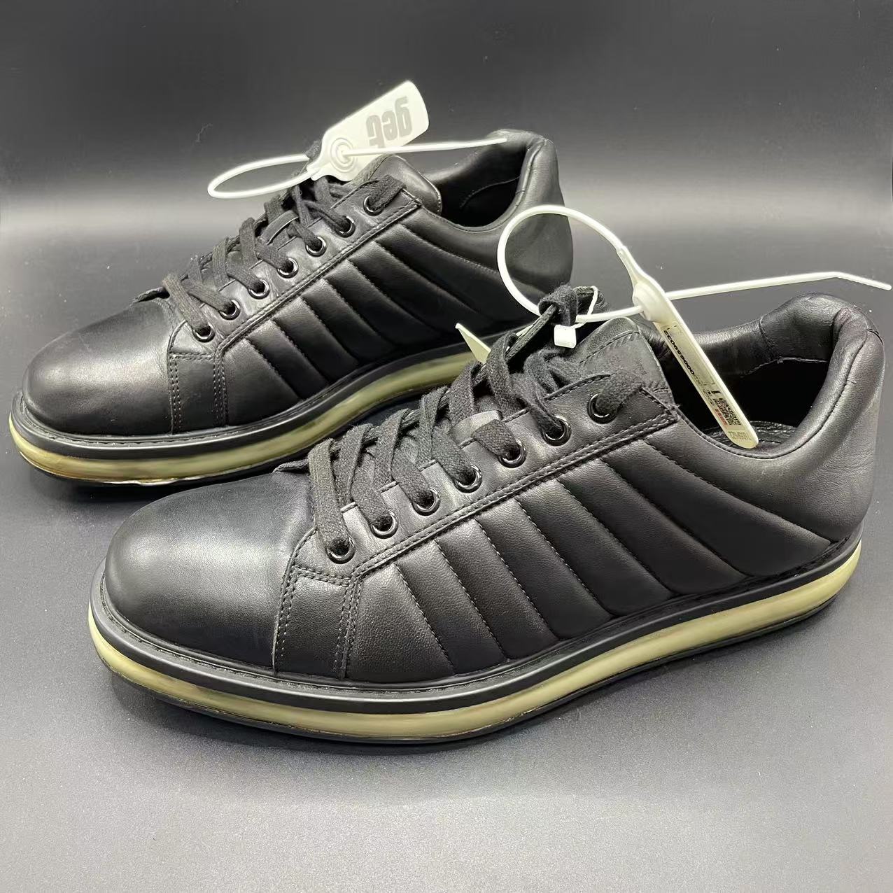 95新 Prada/普拉达 【福利】男士黑色气垫低帮运动鞋41欧ca032t