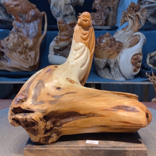 柏木（崖柏）根雕摆件