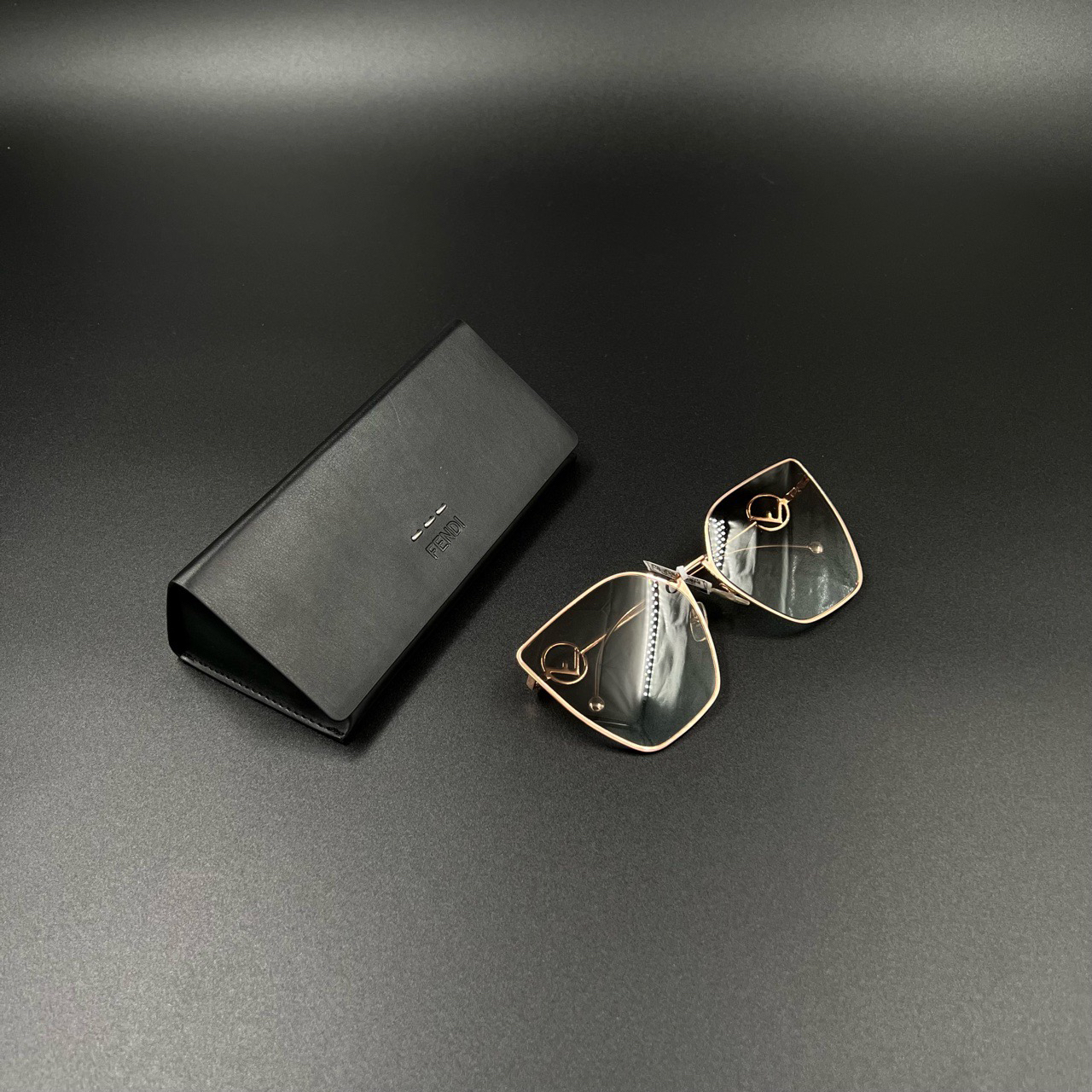 99新 FENDI/芬迪 （jp）205金框渐变太阳镜 均码 