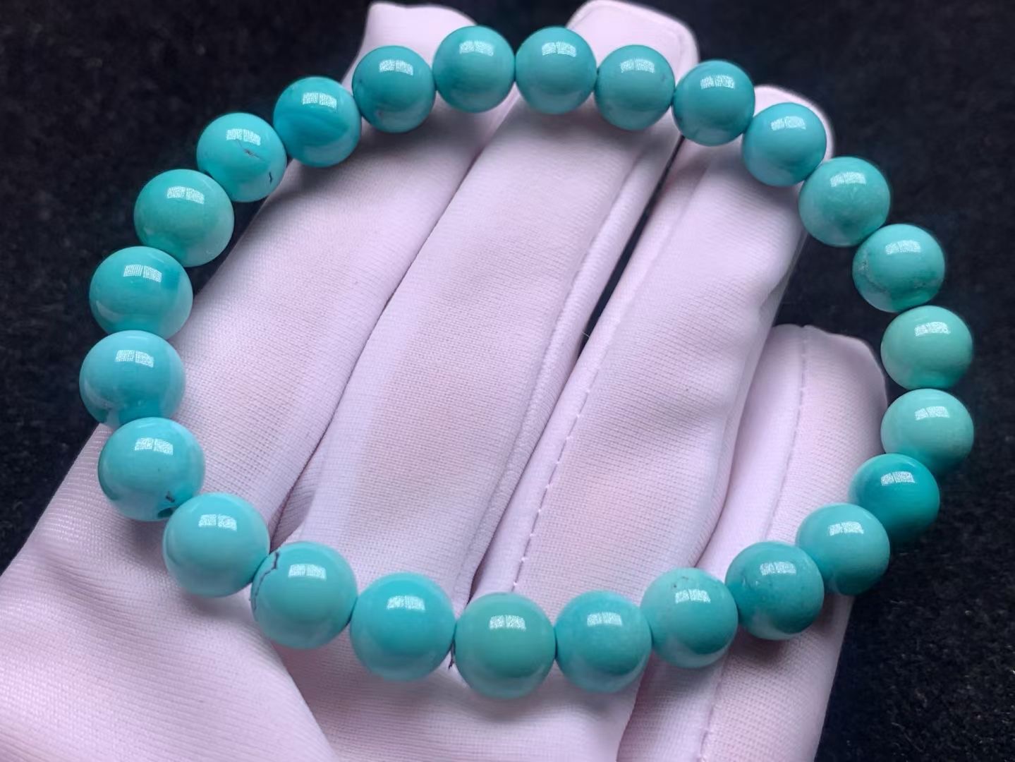 瓷釉级高瓷高色精品绿松石圆珠单圈手串，直径8+，无水油，瓷色佳