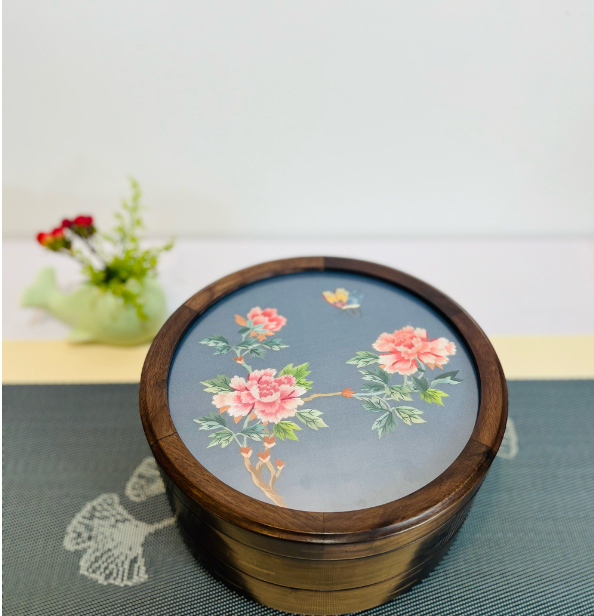 编码C146刺绣盒子（代拍链接）