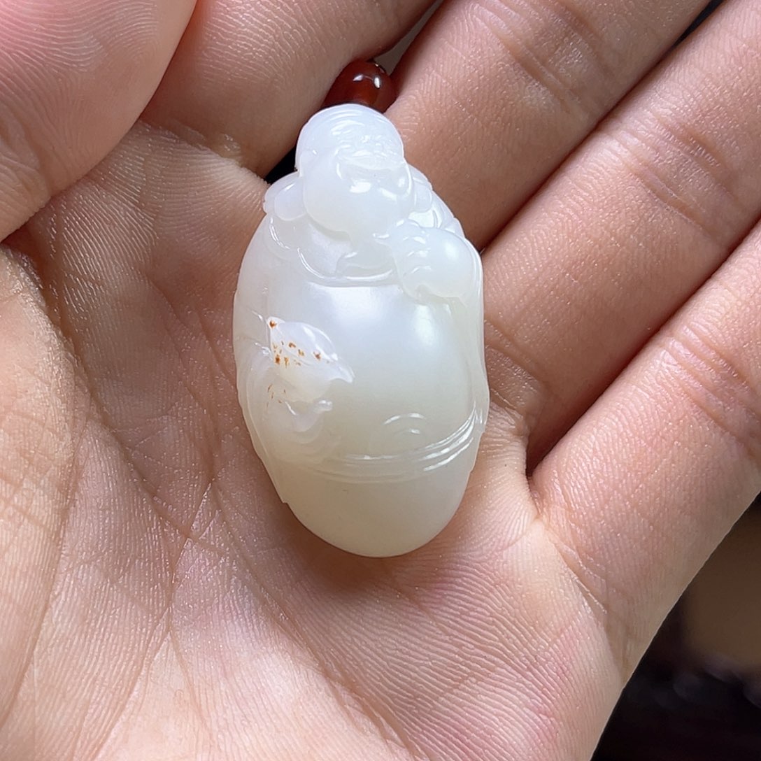 和田玉颈饰未镶嵌