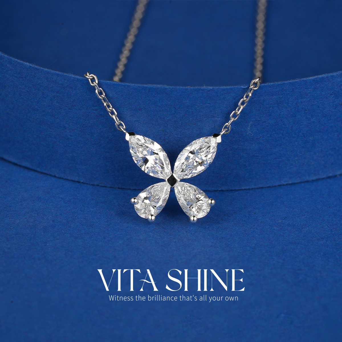 实验室培育钻石蝴蝶吊坠【腾腾严选】蝴蝶吊坠18K金镶嵌一体链灵动