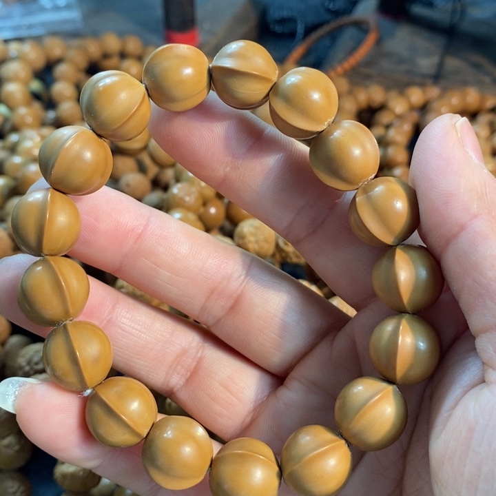 猴头核桃手串14三花鲨鱼贝