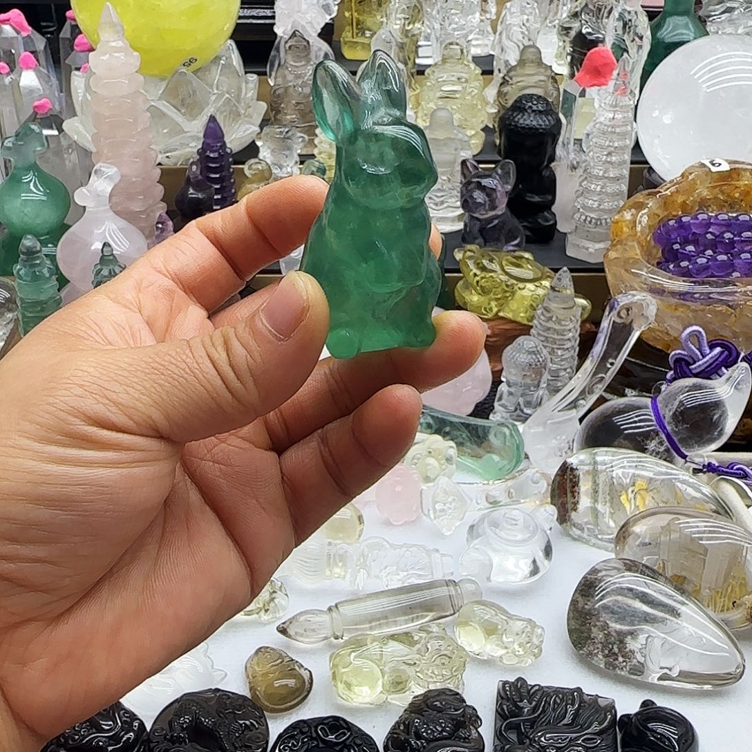 车挂水晶未镶嵌摆件