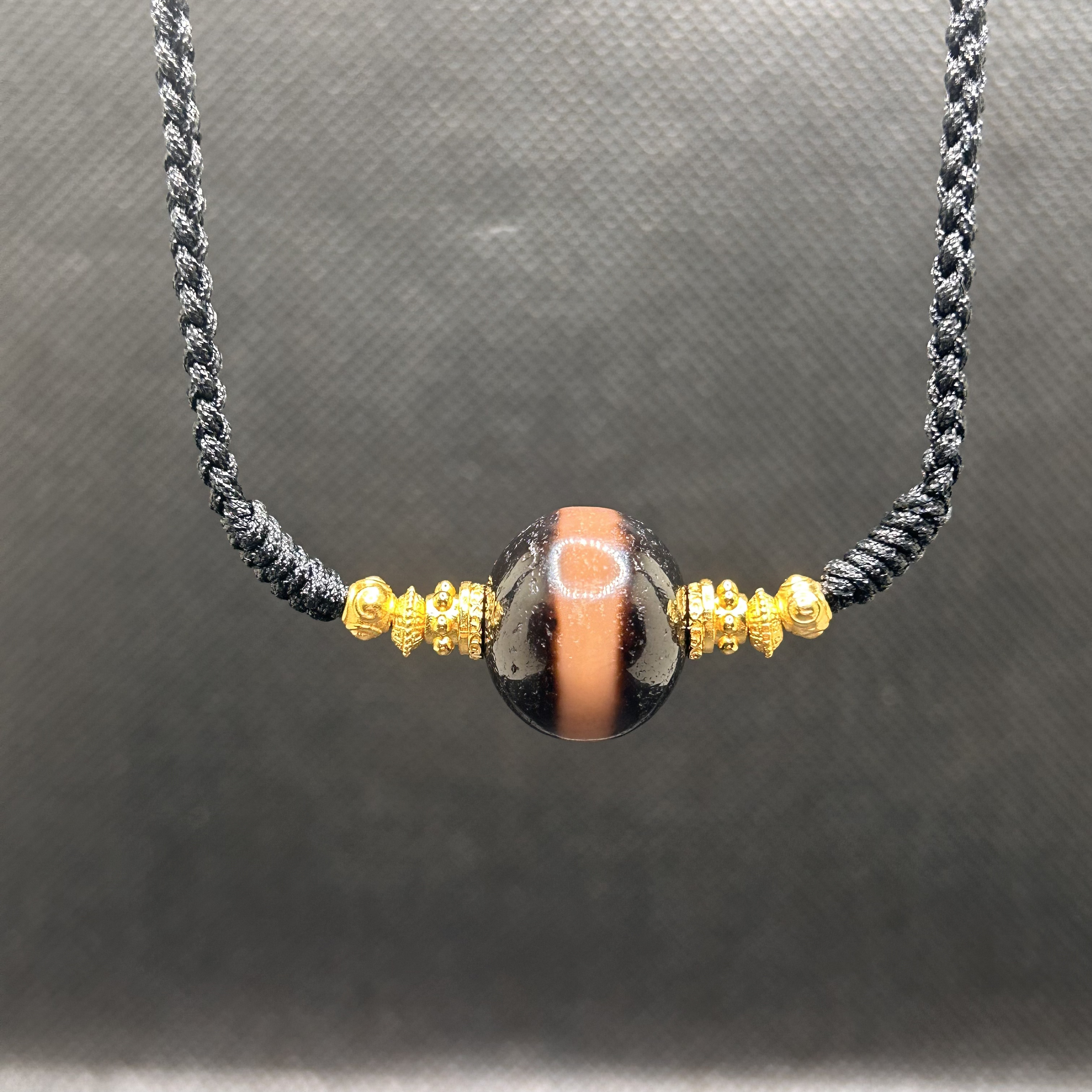 台珠曲贡全手工老料一线药师条纹玛瑙算盘珠15*18mm左右