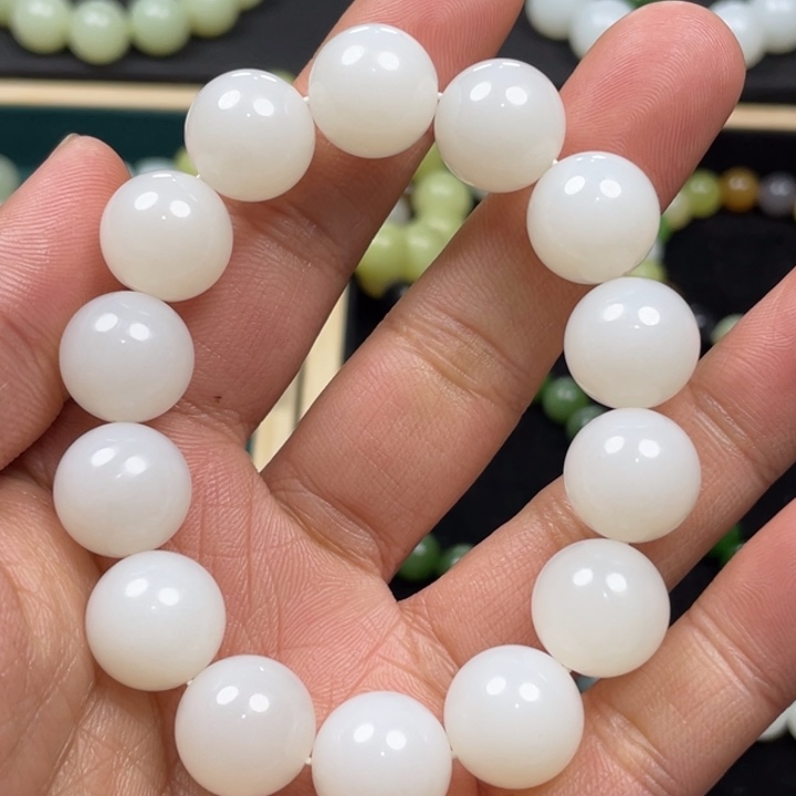 和田玉手串未镶嵌涛***号