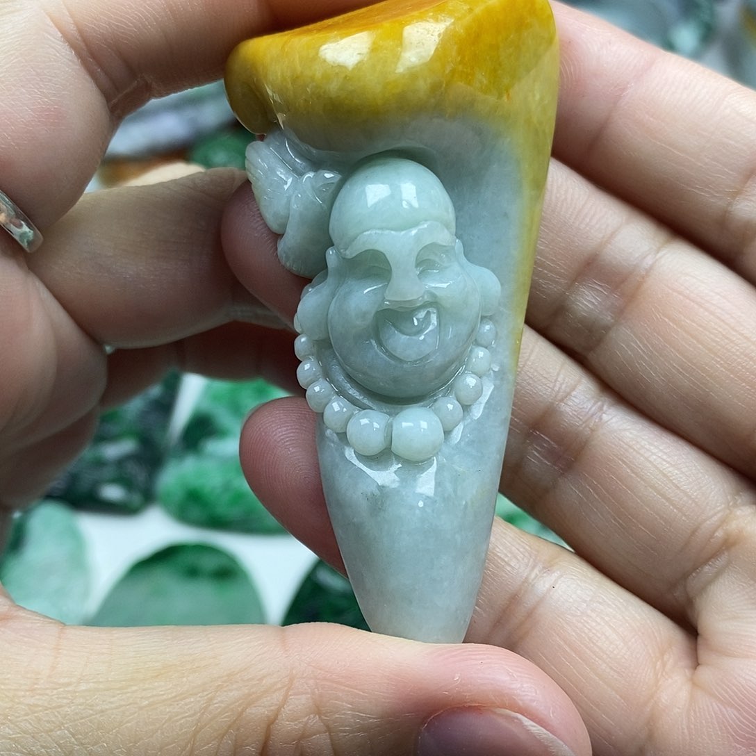 颈饰未镶嵌翡翠牌子
