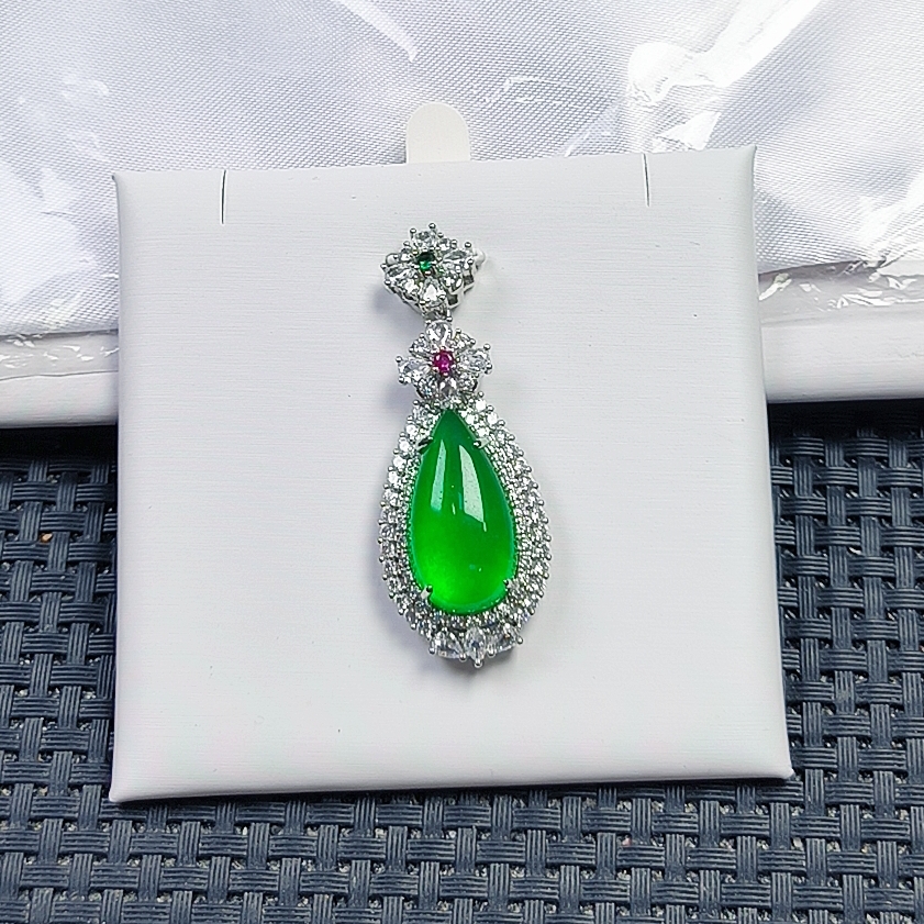 【聚宝严选】D233绿镶嵌豪水滴吊坠妈妈款精致精美气质百搭