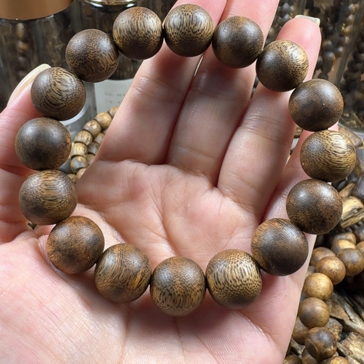 沉香手串奇楠海南陆河高品质单圈16.1g