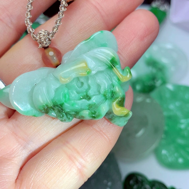 翡翠吊坠(不含链)未镶嵌