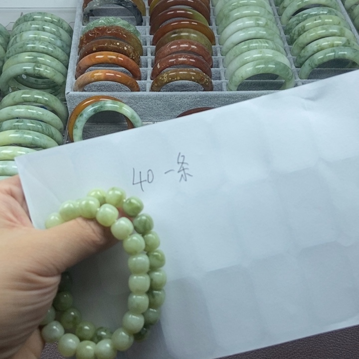 蛇纹石玉手链未镶嵌