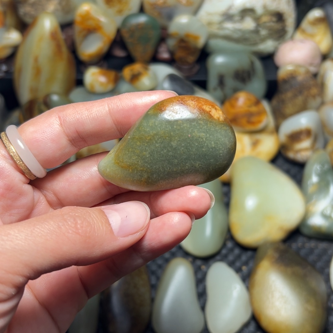 和田玉（青玉）A18未镶嵌