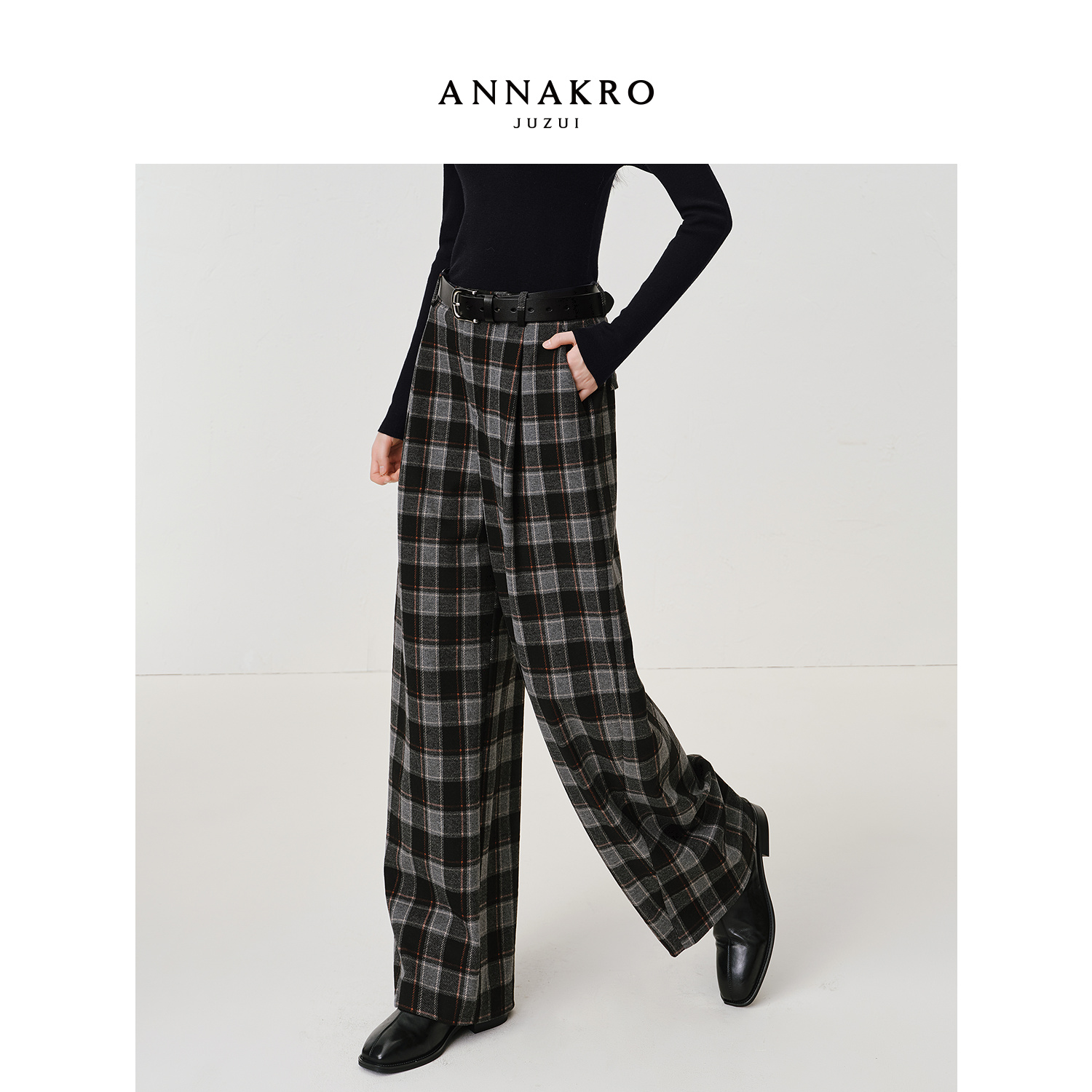 玖姿安娜蔻复古慵懒松弛感格纹休闲弯刀裤长裤25秋新款KWFQ11024