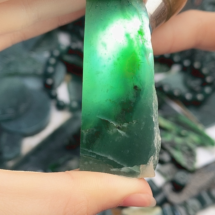 翡翠裸石纯天然翡翠