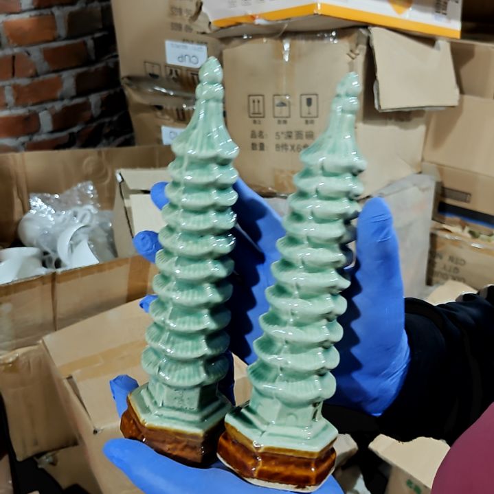 摆件陶瓷盘子碗啥都有