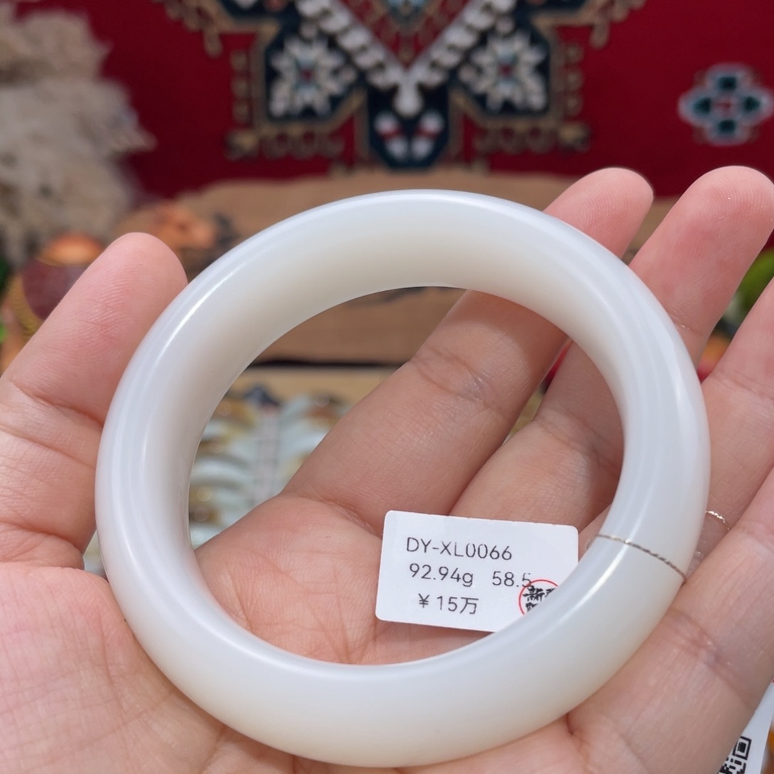 未镶嵌手镯和田玉柔光羊脂白玉宽版58.5#天然和田玉手镯