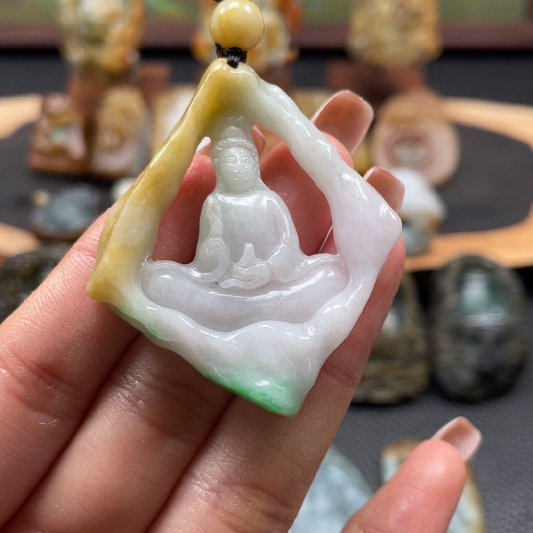 定制翡翠未镶嵌翡翠