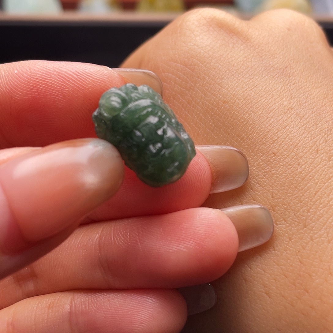 未镶嵌定制翡翠天然