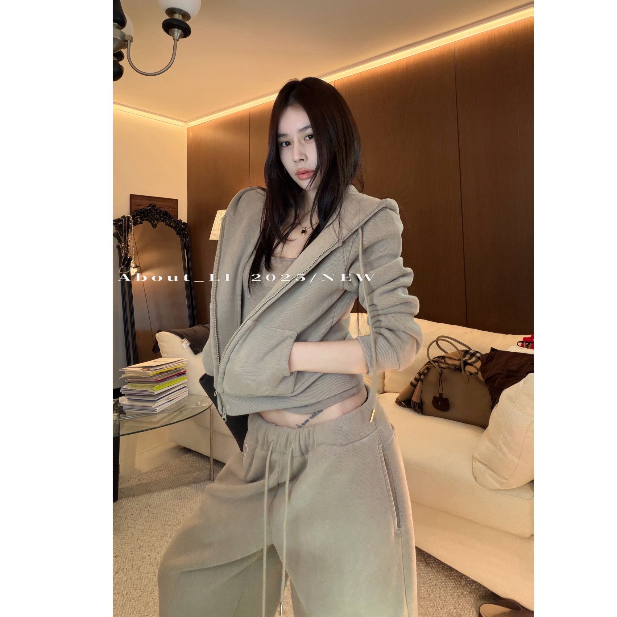 【YUAN  LI】实穿百搭短款休闲卫衣运动连帽加绒套装