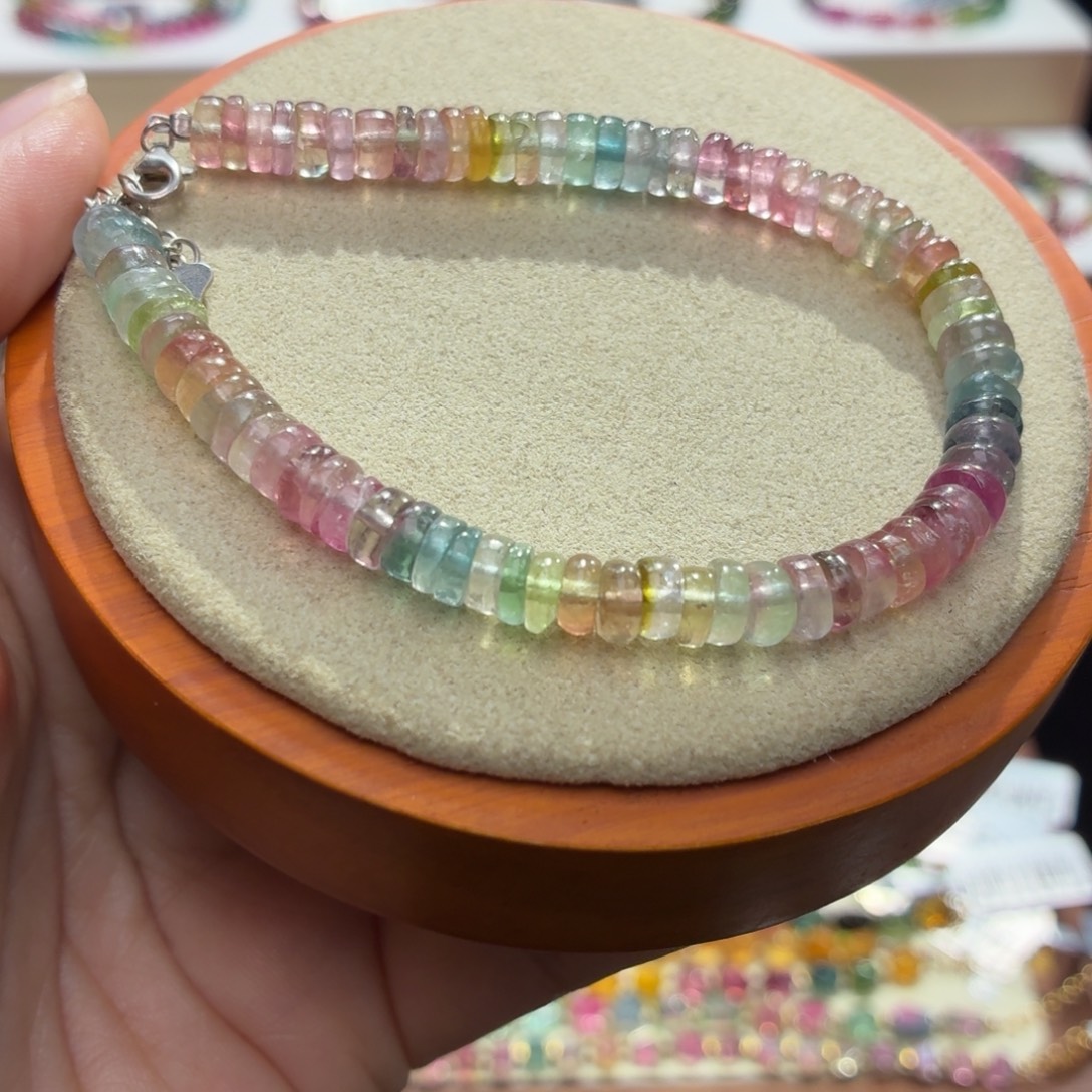 未镶嵌碧玺手串两天看货期