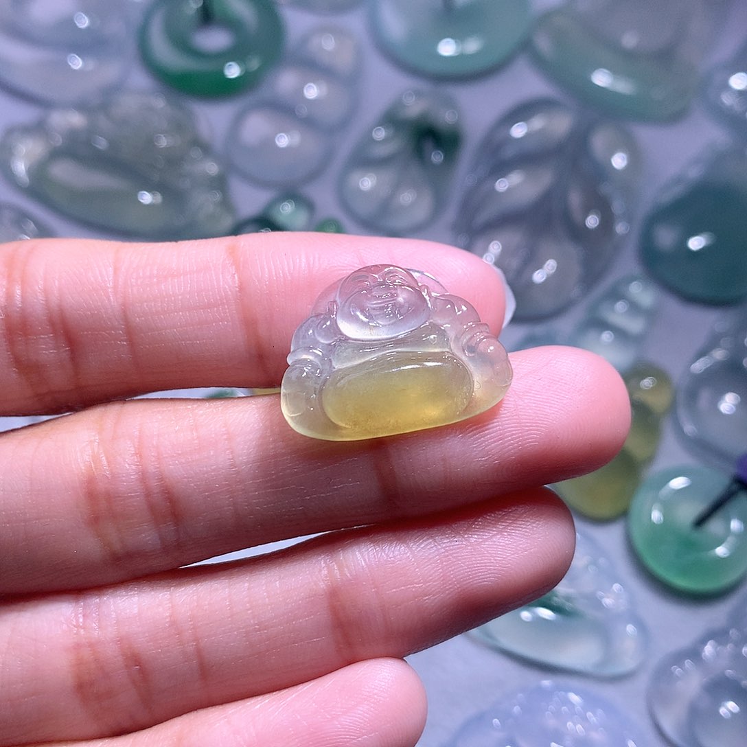 【闪购商品】翡翠颈饰未镶嵌已*销佛