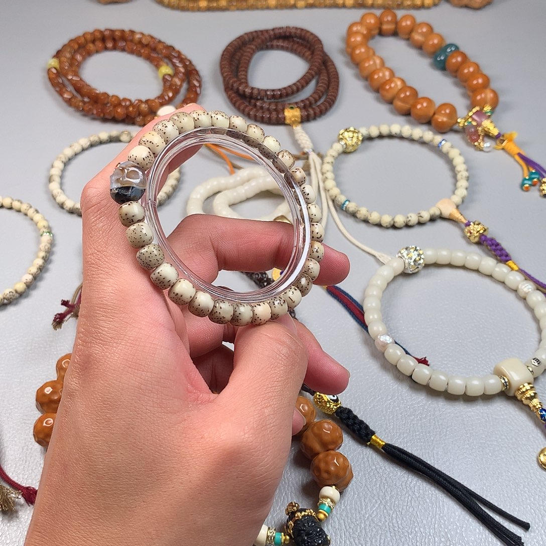 星月菩提吊坠。。。。。。。。。。。