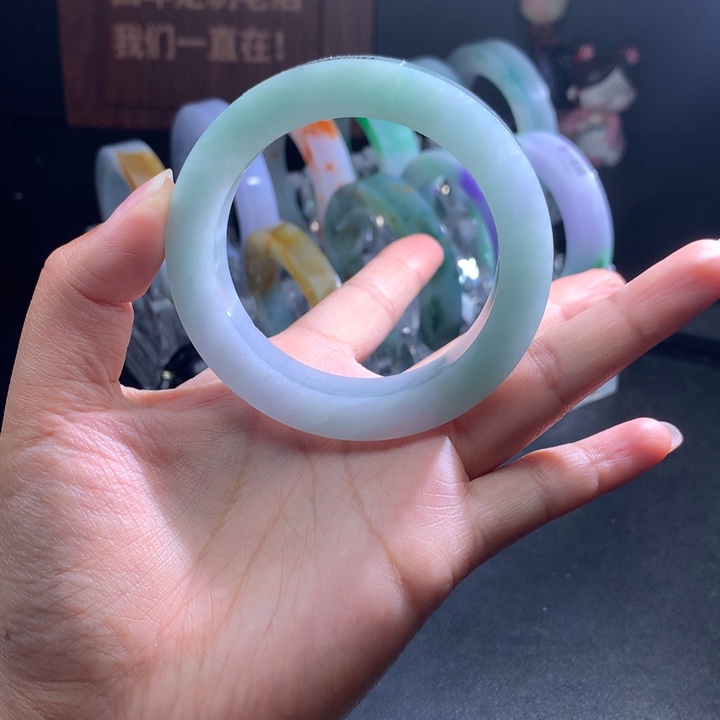 定制翡翠手镯未镶嵌