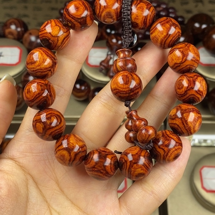 清***在黄花梨/降香黄檀1.5