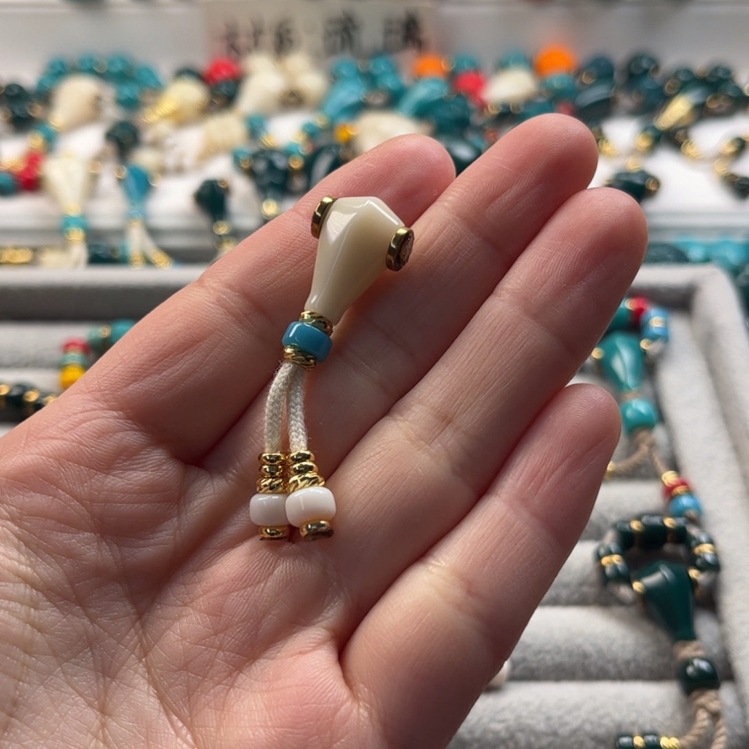 小***、琉璃颈饰琉璃配饰10