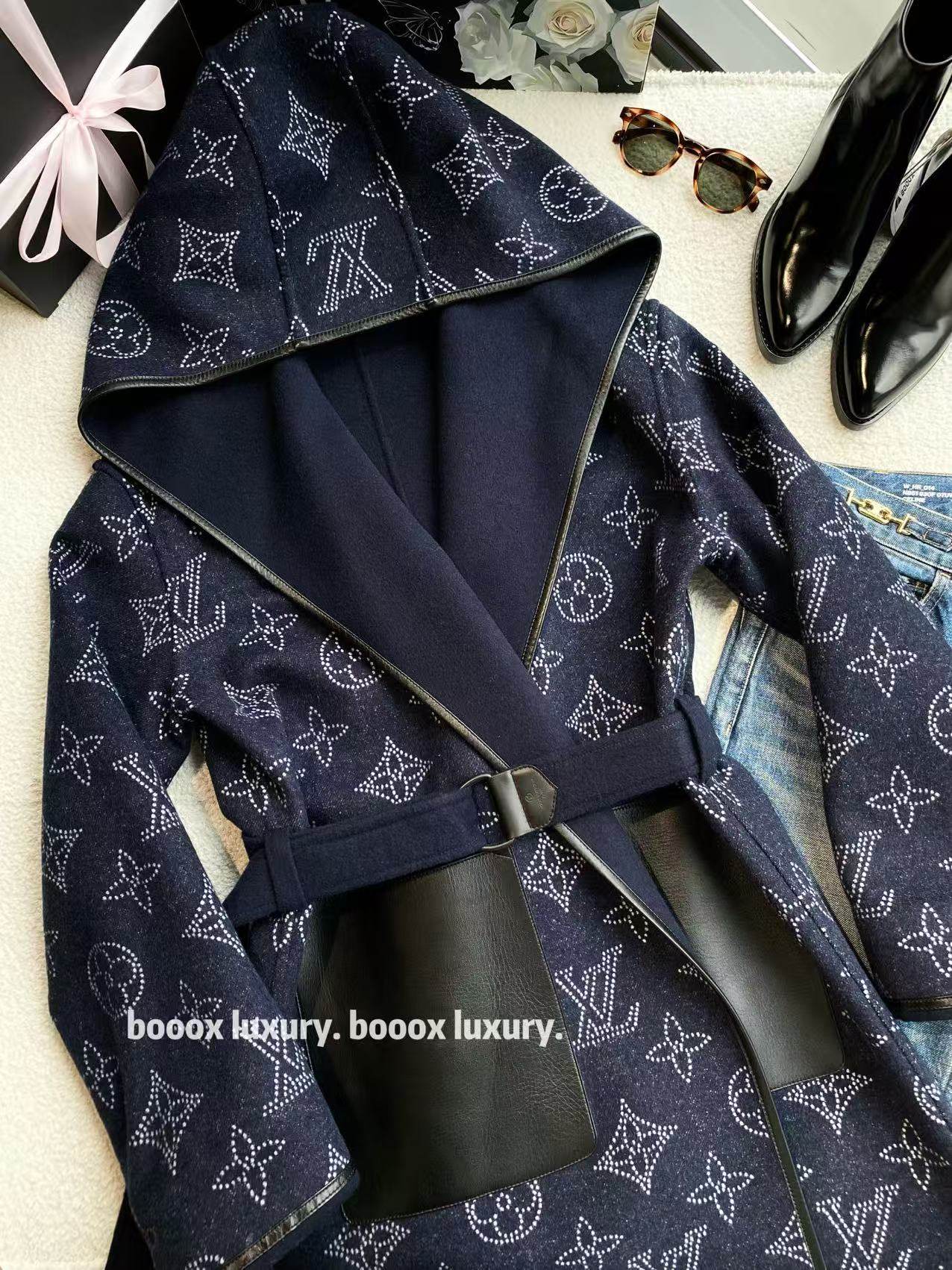 未使用 LouisVuitton/路易威登 aa3843 绵羊毛 双面穿浴袍大衣 40