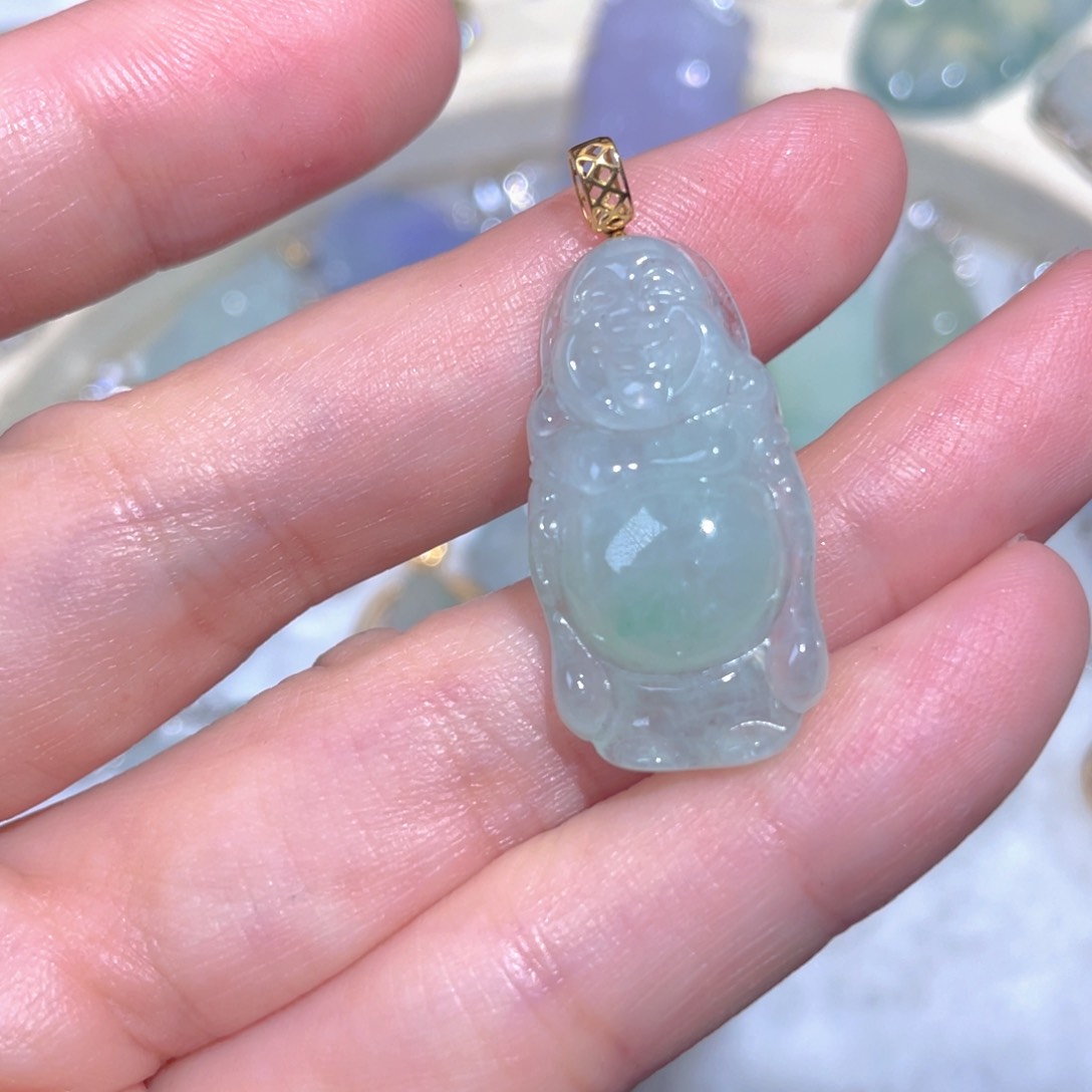 翡翠颈饰18K金镶嵌翡翠