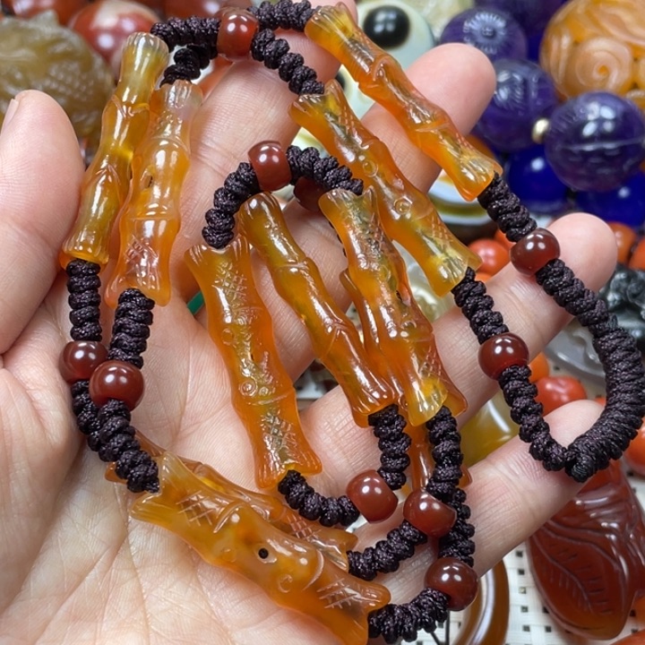 玛瑙/玉髓颈饰未镶嵌