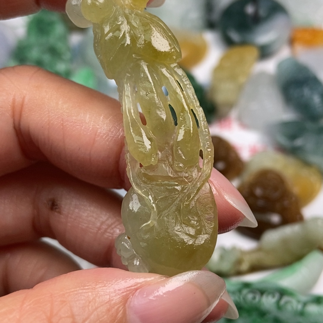 定制翡翠未镶嵌翡翠