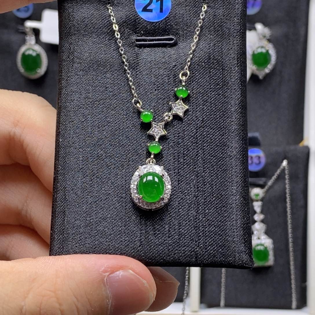 翡翠银S925镶嵌颈饰