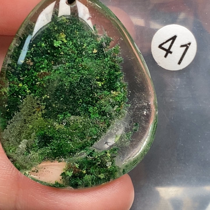 小***黑颈饰未镶嵌水晶天然