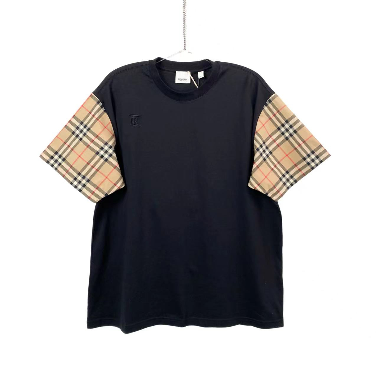 全新未使用 BURBERRY/博柏利 aa一一四六 棉 格纹图案短袖 M码