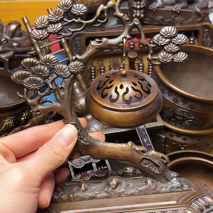 精美铜器批发档口