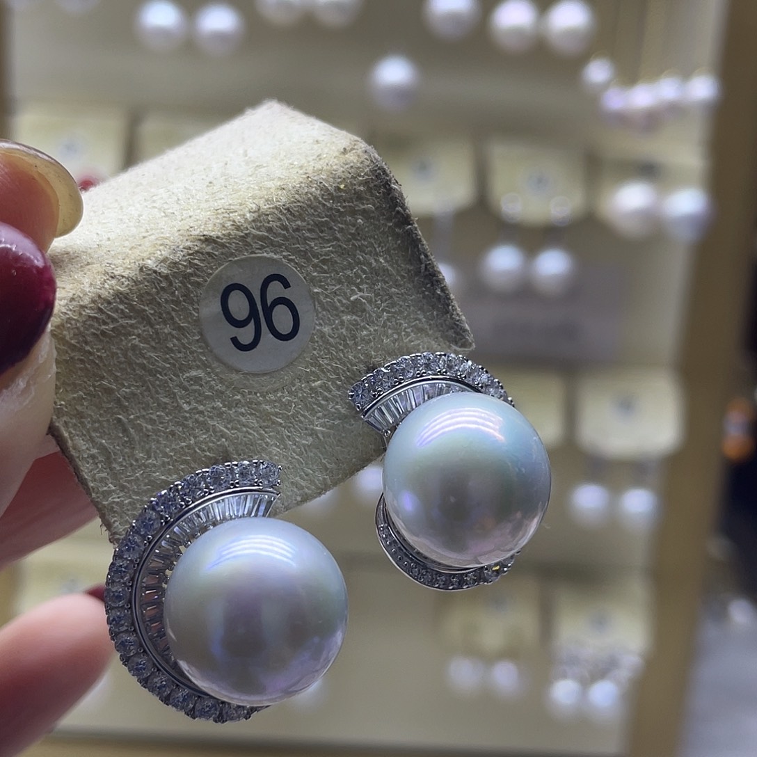 银S925镶嵌淡水珍珠耳饰