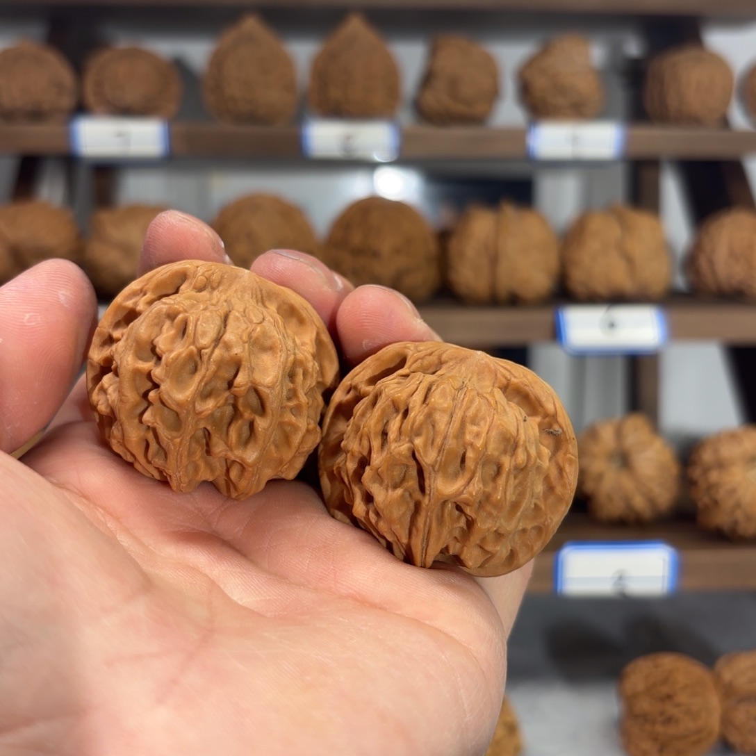 文玩核桃把件天地二爷帽