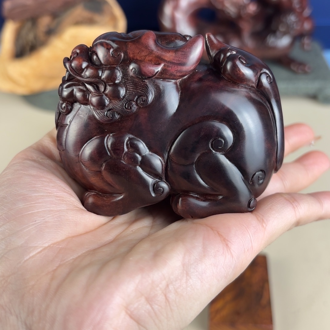 黄花梨/降香黄檀把件