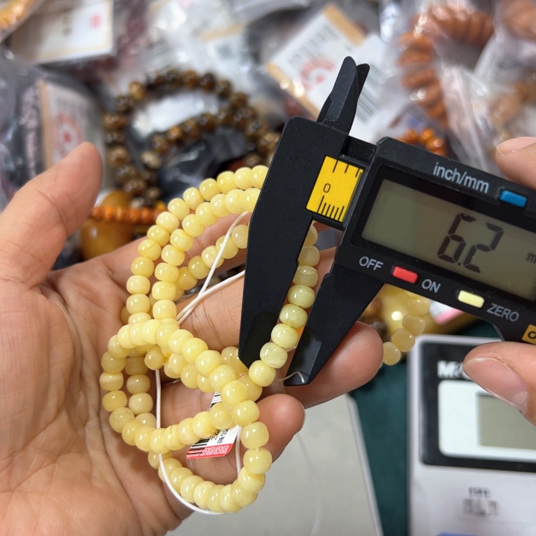 琥珀珠宝奇石未镶嵌909