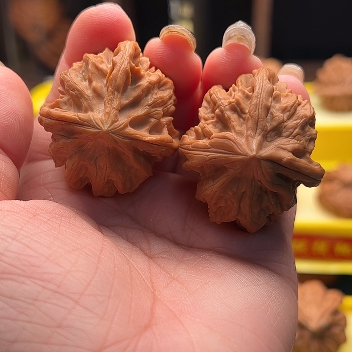 吊坠文玩核桃曹大龙丁字三棱 精修