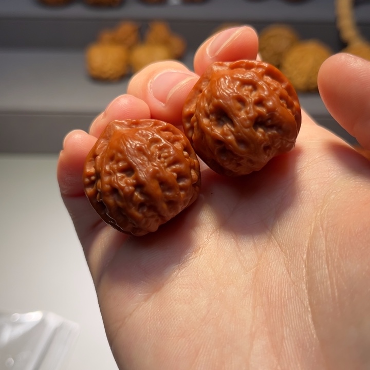 把件文玩核桃方墩575