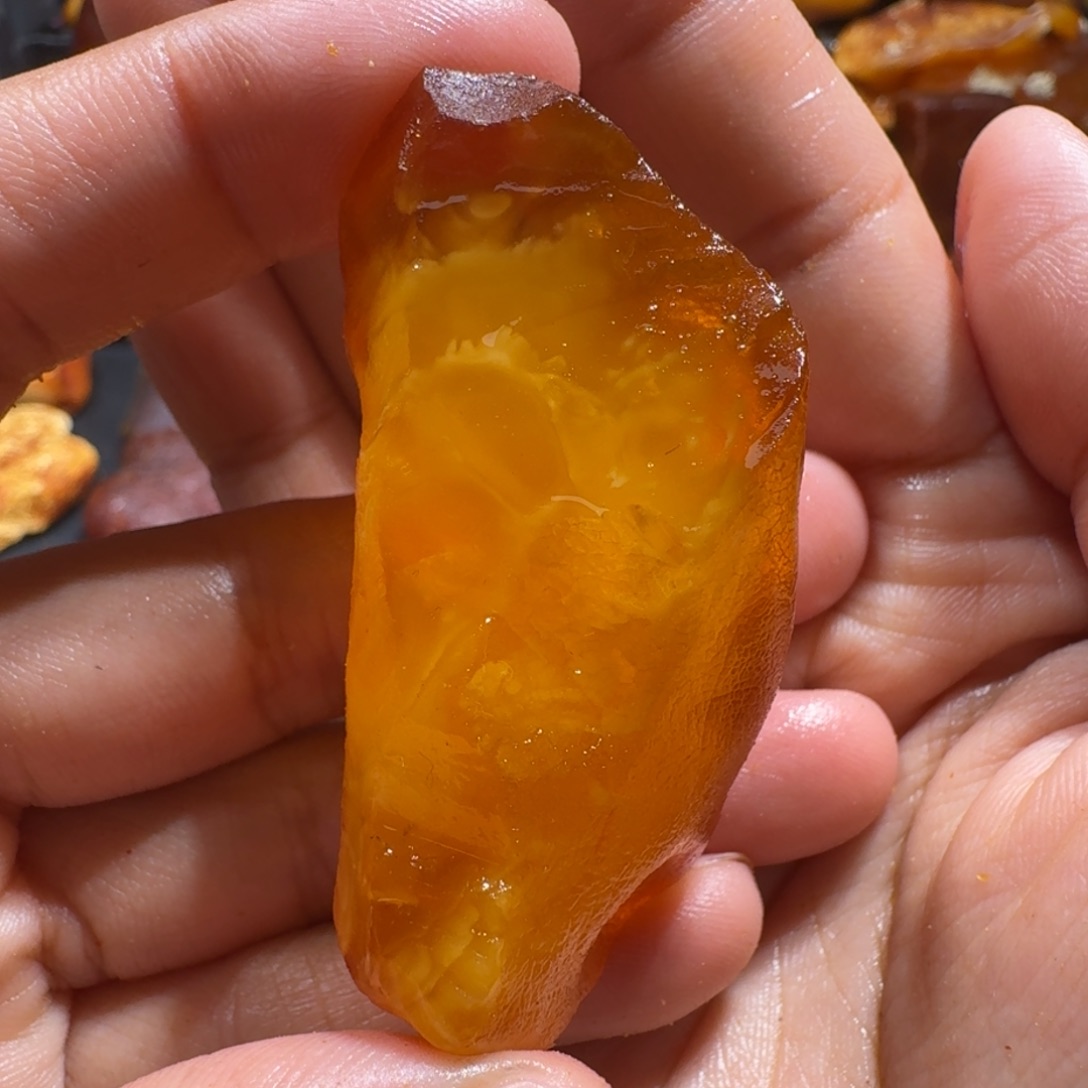 定制琥珀未镶嵌定制