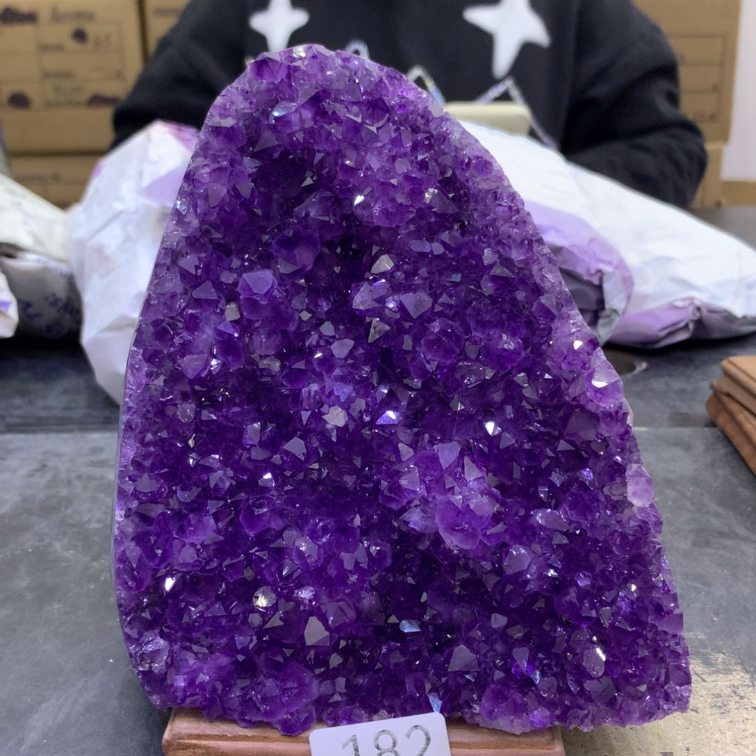 水晶摆件未镶嵌紫晶182