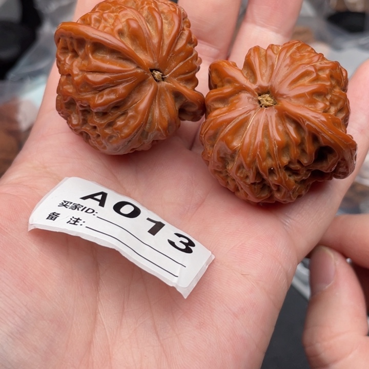 文玩核桃吊坠核桃