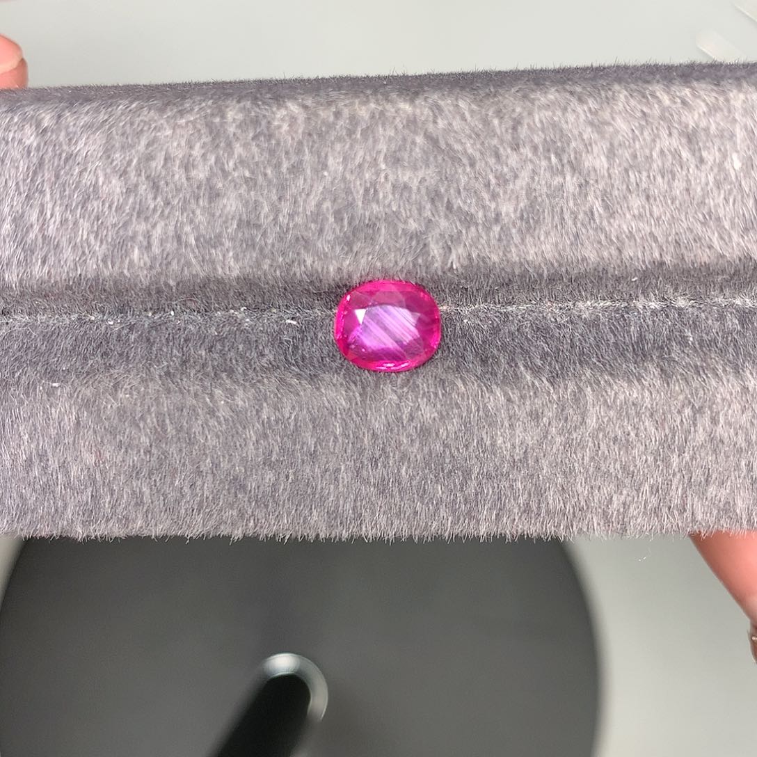 红宝石裸石未镶嵌无烧红宝石1.56克拉未镶嵌
